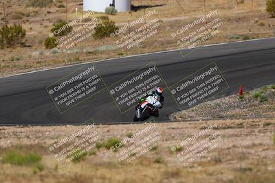 media/Apr-19-2025-AHRMA (Sat) [[3d98ca3309]]/Practice/Group 2/Turn 6/